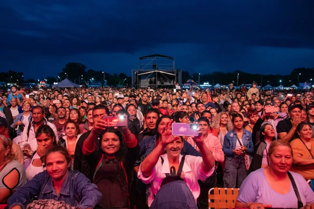 ÉXITO TOTAL EN EXPOCAÑUELAS Y FIESTA DEL DULCE DE LECHE: MÁS DE 120 MIL PERSONAS DISFRUTARON DEL EVENTO.