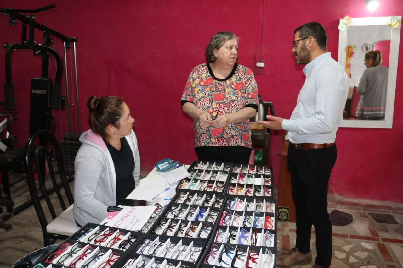 Operativos oftalmológico en Cañuelas y San Esteban.